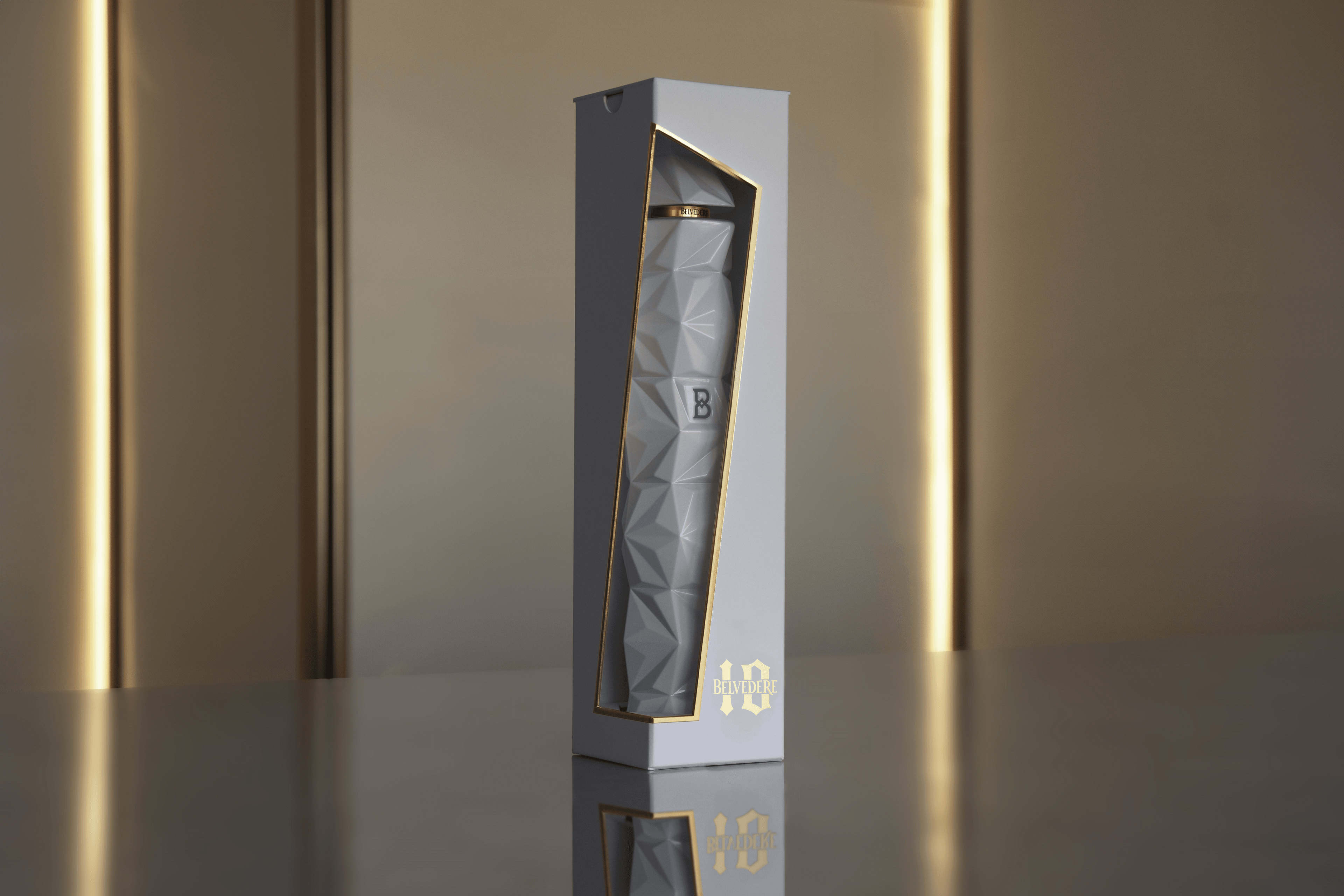 BELVEDERE 10 WITH GIFT BOX