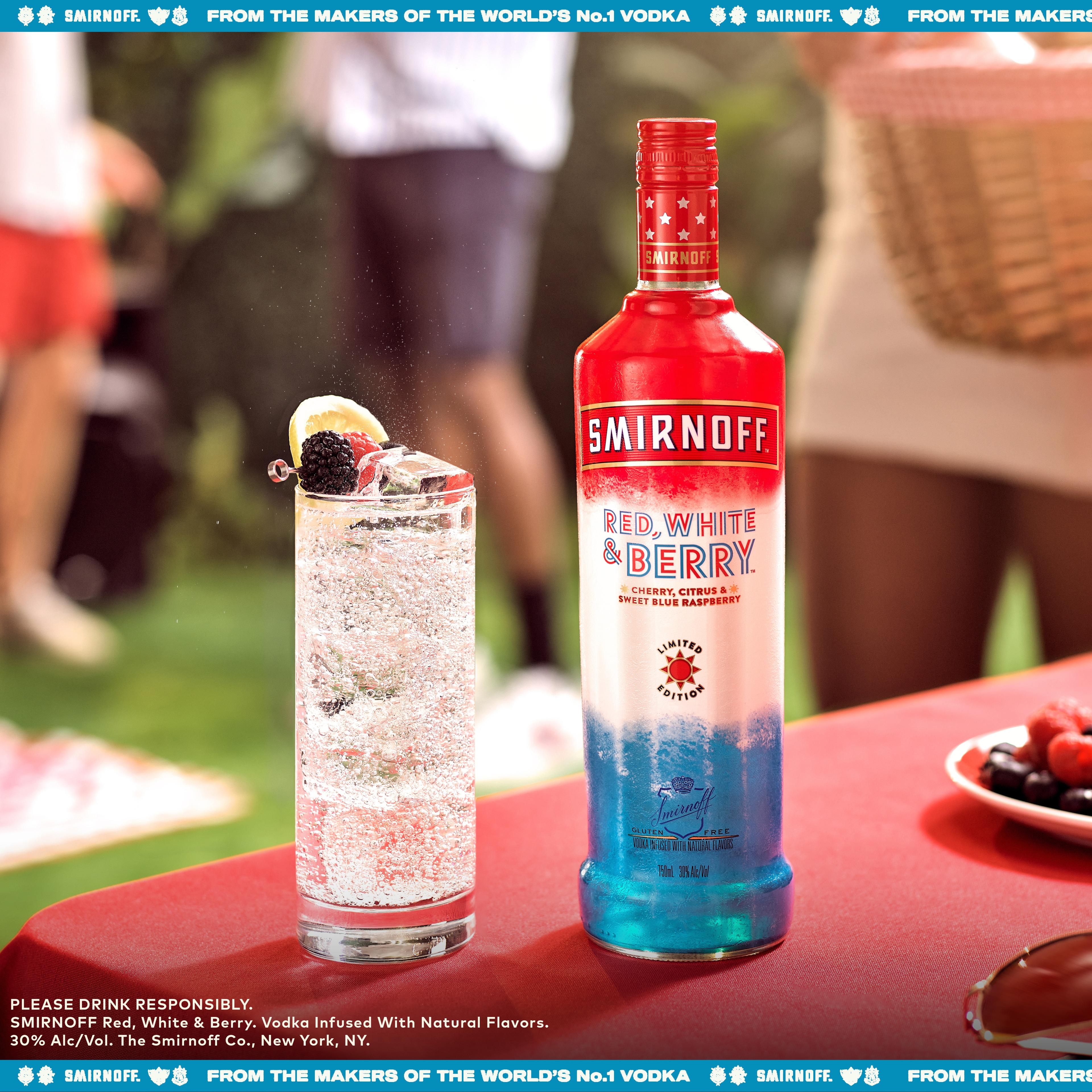 SMIRNOFF RED, WHITE & BERRY VODKA